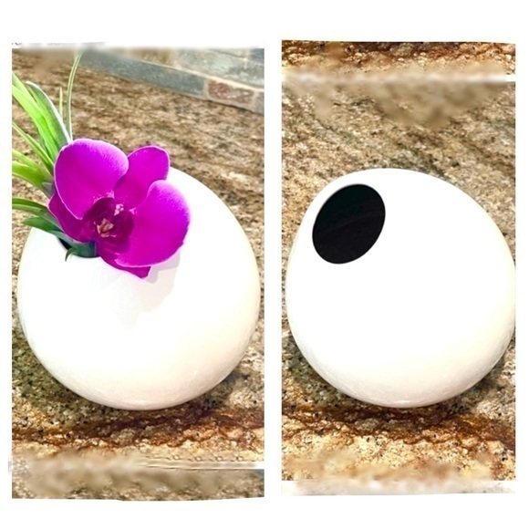 Torre and Tagus Modern Abstract Vase! Flower Pot! - Picture 1 of 5